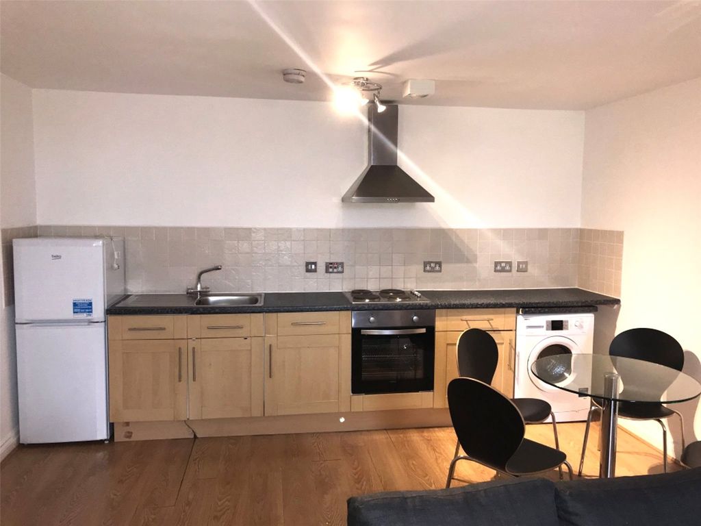 Property photo 2 of 6 Picture No. 07