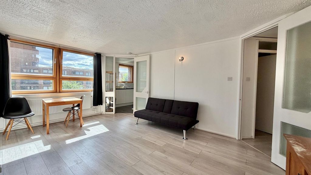 Property photo 1 of 11 16Ubw.Jpg