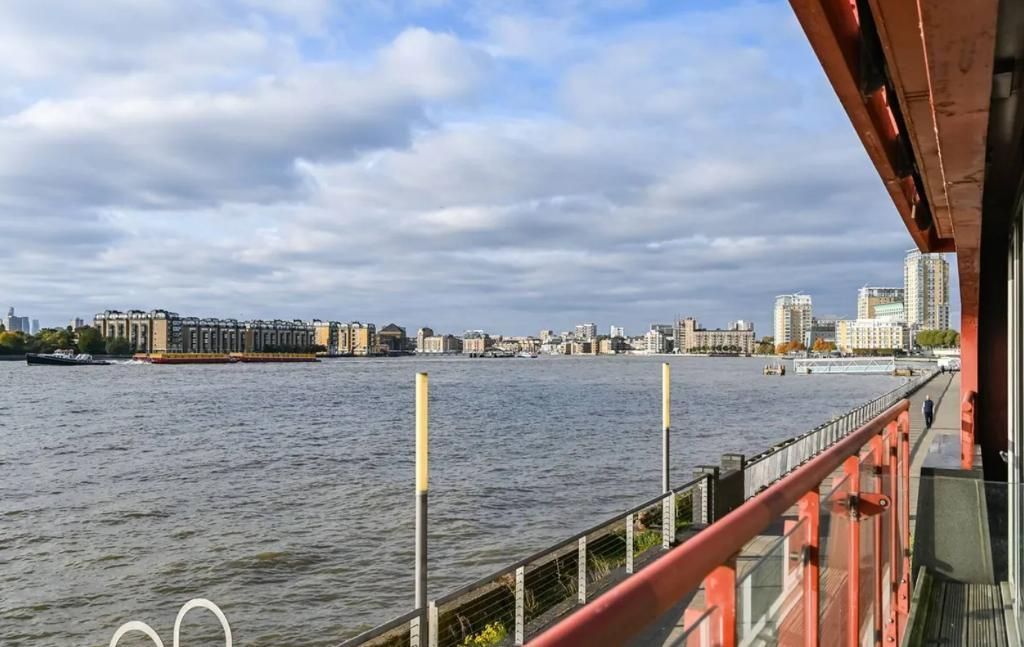 Property photo 3 of 5 Photo 3