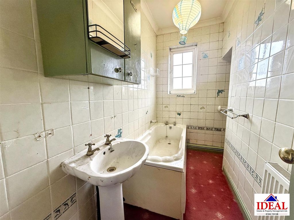 Property photo 3 of 15 Image00015.Jpg