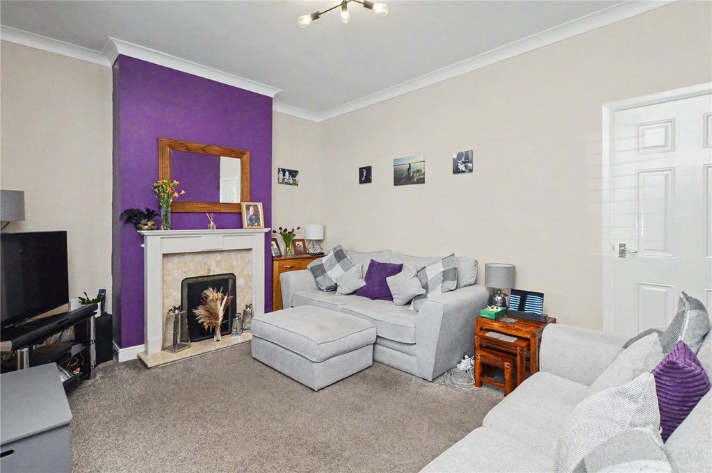 Property photo 2 of 13 Picture No. 16