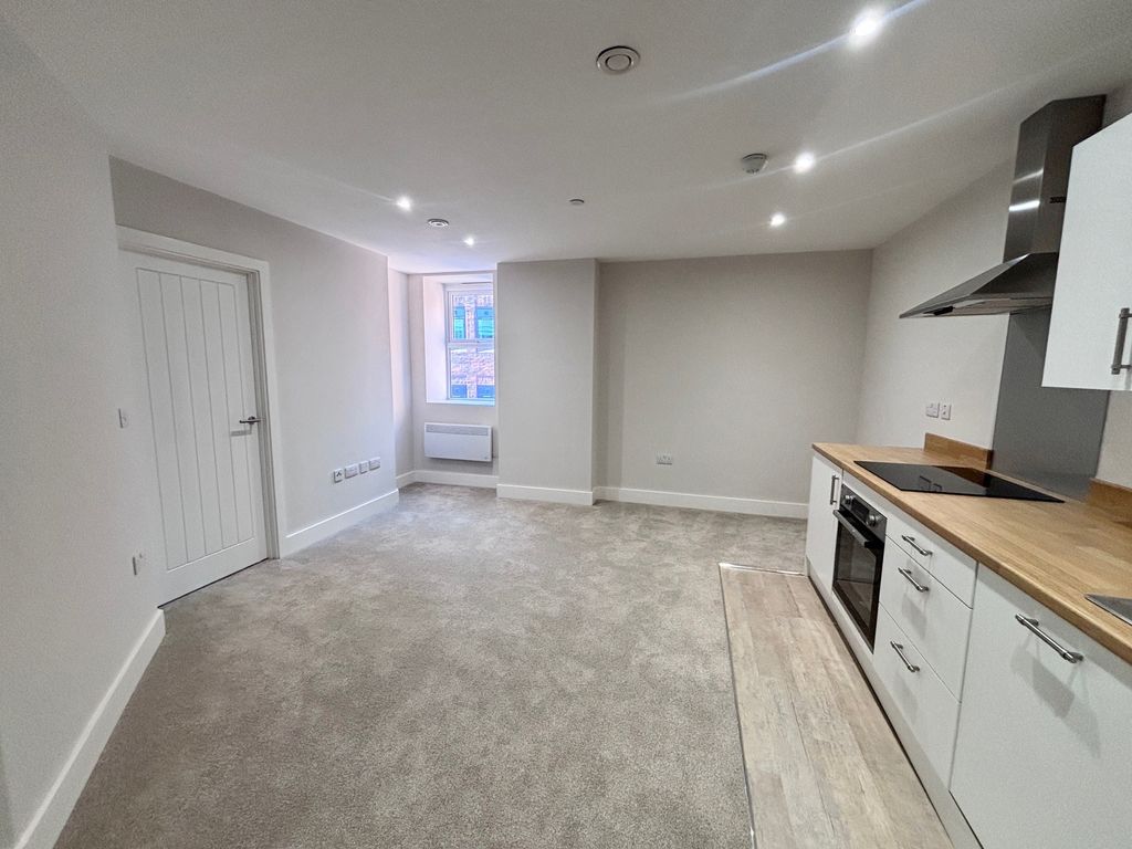 Property photo 2 of 5 Living Room