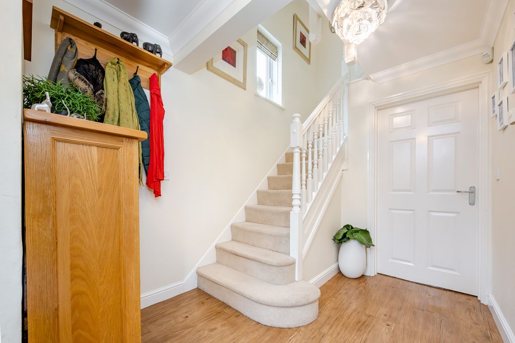 Property photo 2 of 22