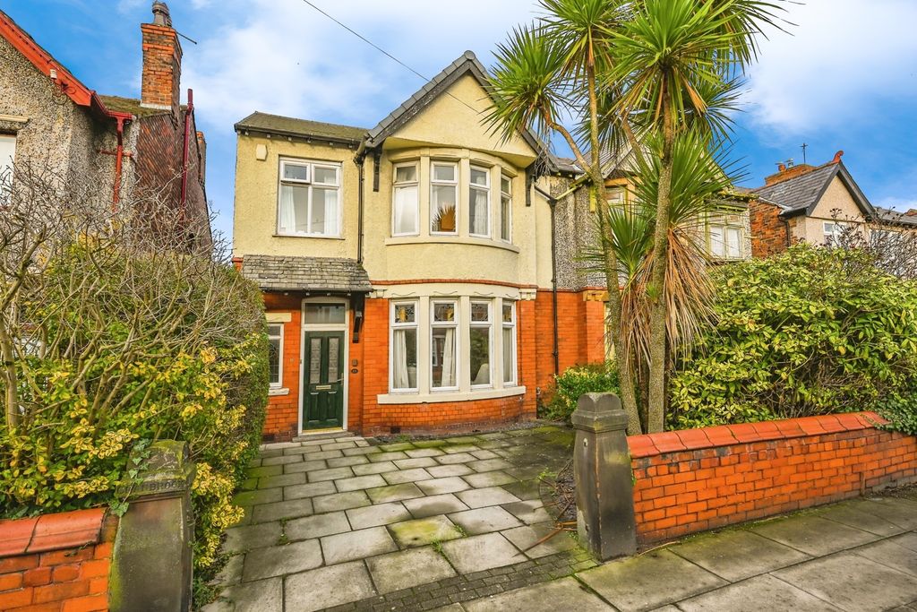 Property photo 1 of 16 Pbox-Img.Jpg