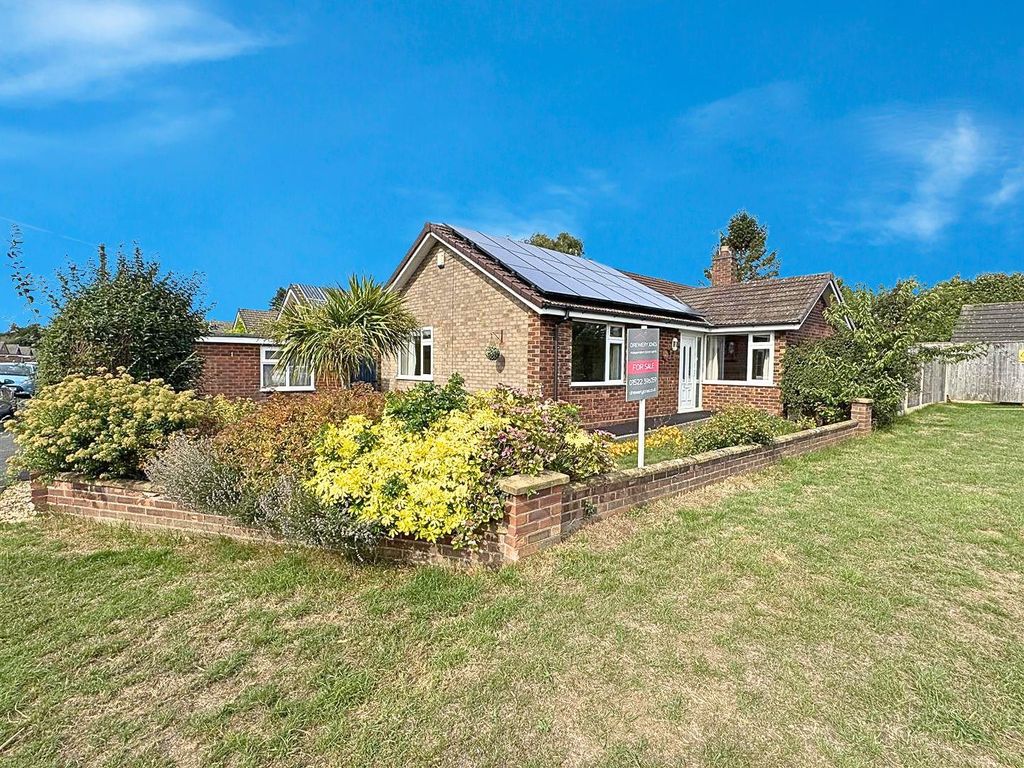 Property photo 1 of 22 Front