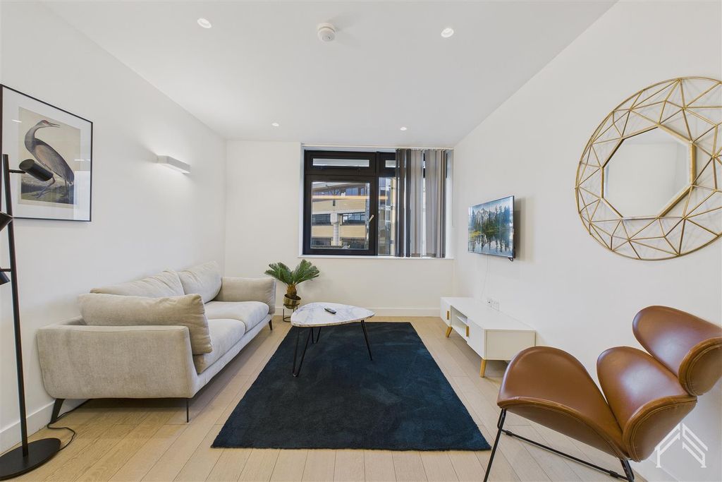 Property photo 1 of 6 Cam02700G0-Pr0431-Still001.Jpg