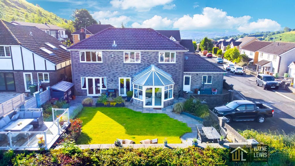 Additional image 7 of 4 bed detached house for saleFfordd Las, Abertridwr, Caerphilly CF83