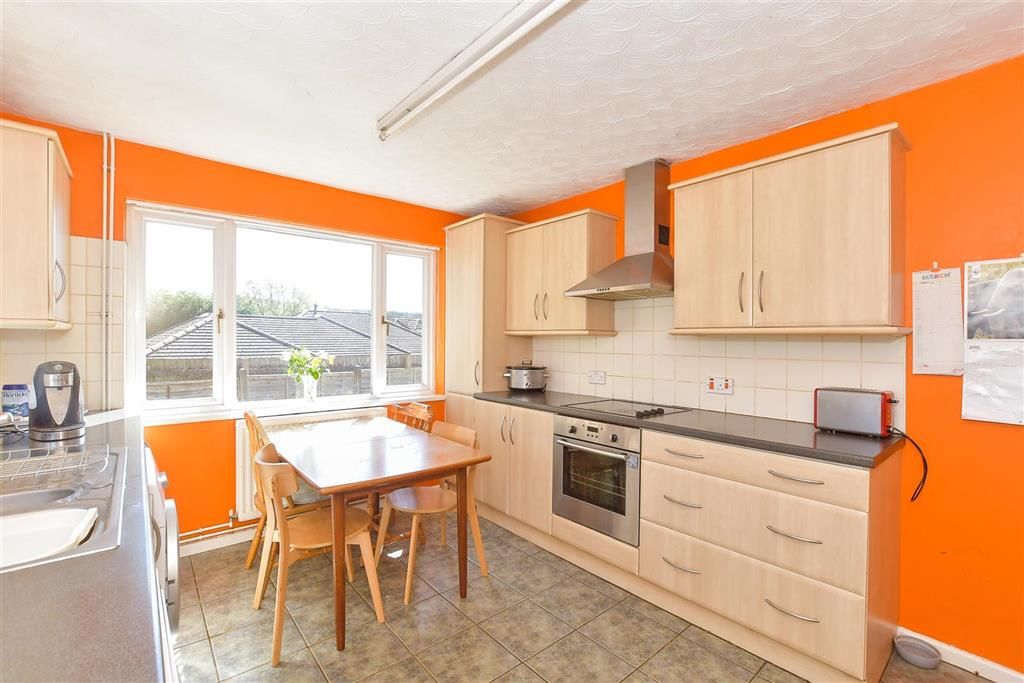 Property photo 1 of 15 Kitchen