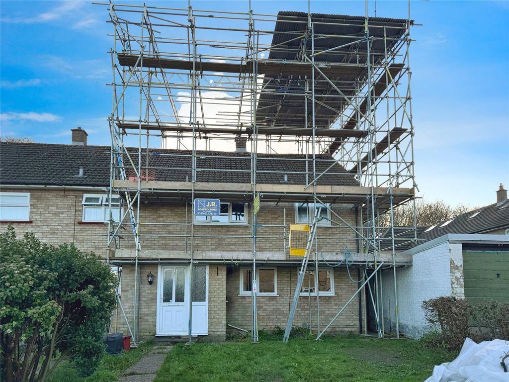 Property photo 2 of 9 Front