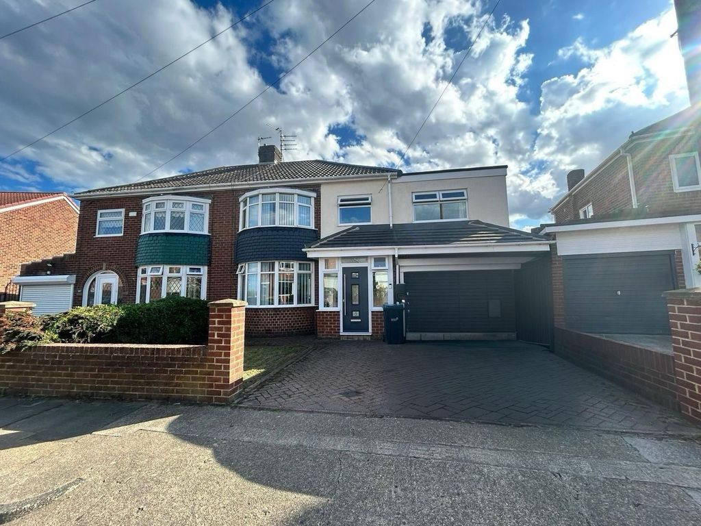 Property photo 1 of 29