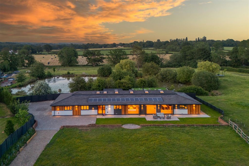 Property photo 1 of 59 Meadow View Externals-51.Jpg