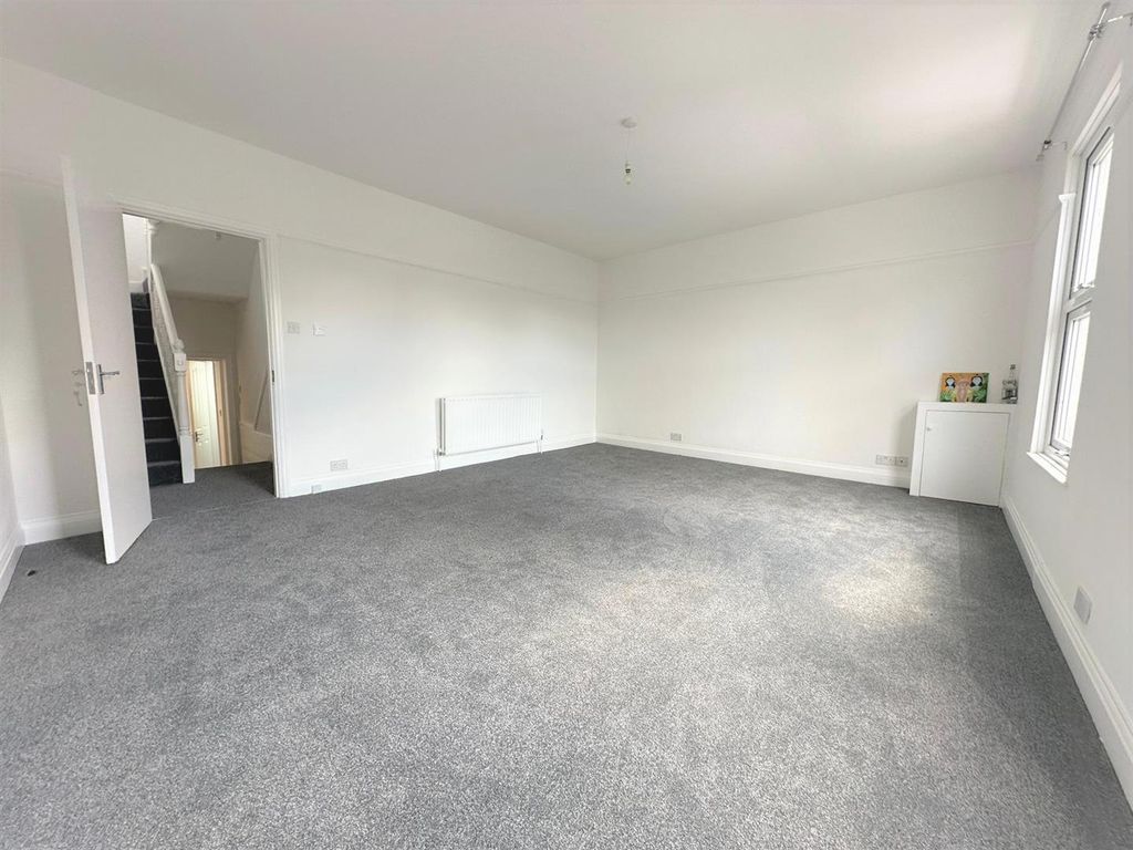 Property photo 2 of 10 Whatsapp Image 2023-08-21 At 2.27.32 Pm (1).Jpeg