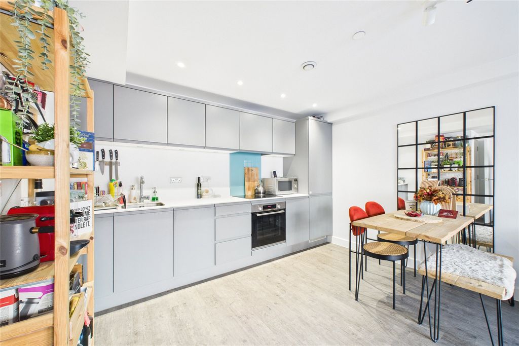 Property photo 3 of 7 Picture No. 05