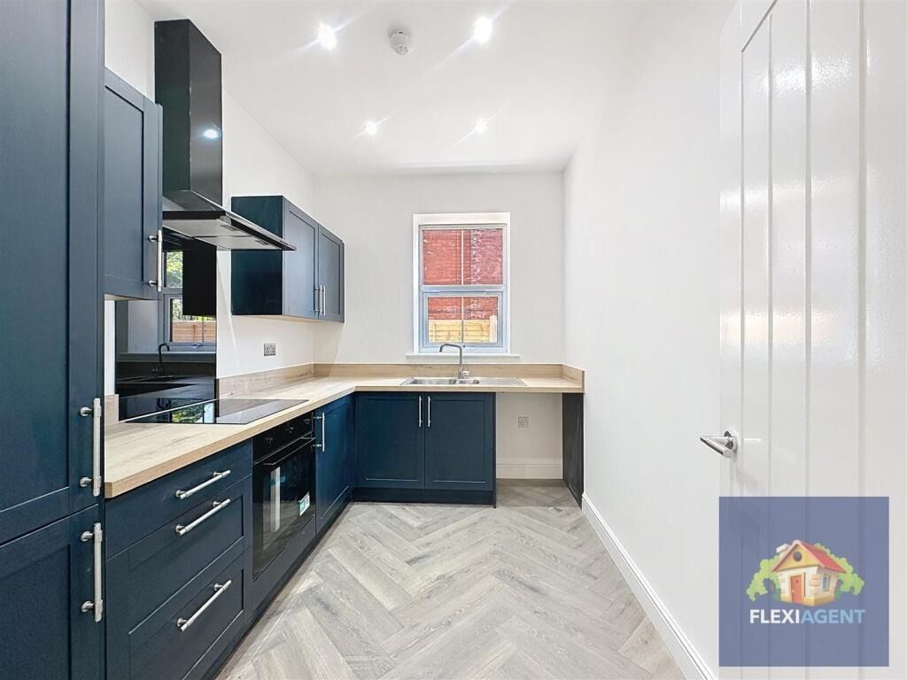 Property photo 2 of 38 4807862