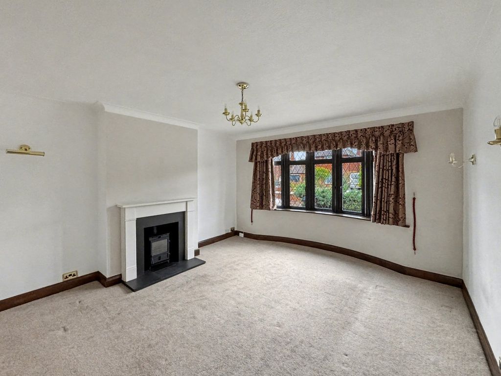 Property photo 2 of 24