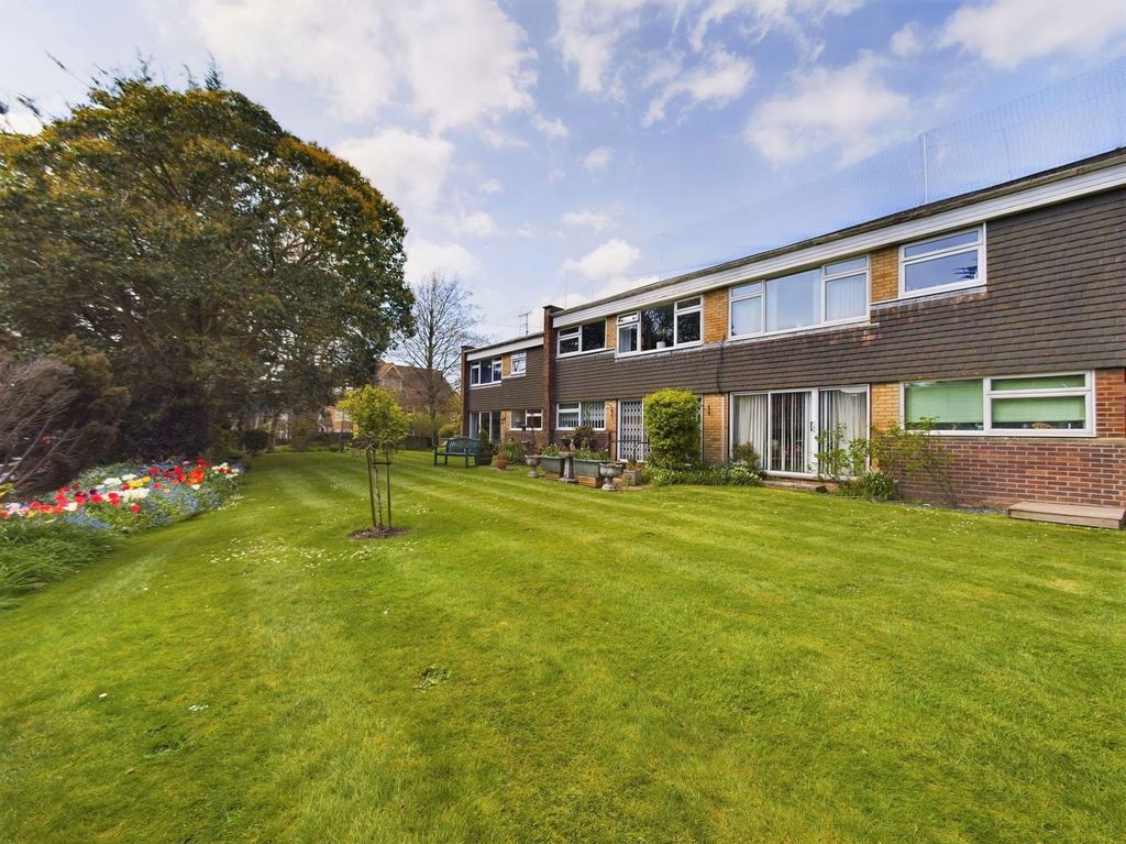 Property photo 1 of 15
