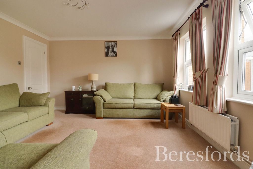 Property photo 2 of 15 Picture No. 41