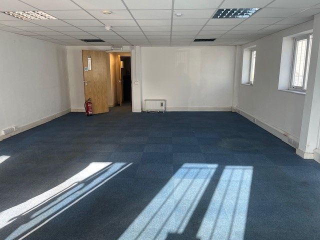 Property photo 3 of 5