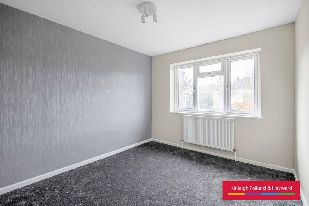 Property photo 2 of 13 Picture No. 23