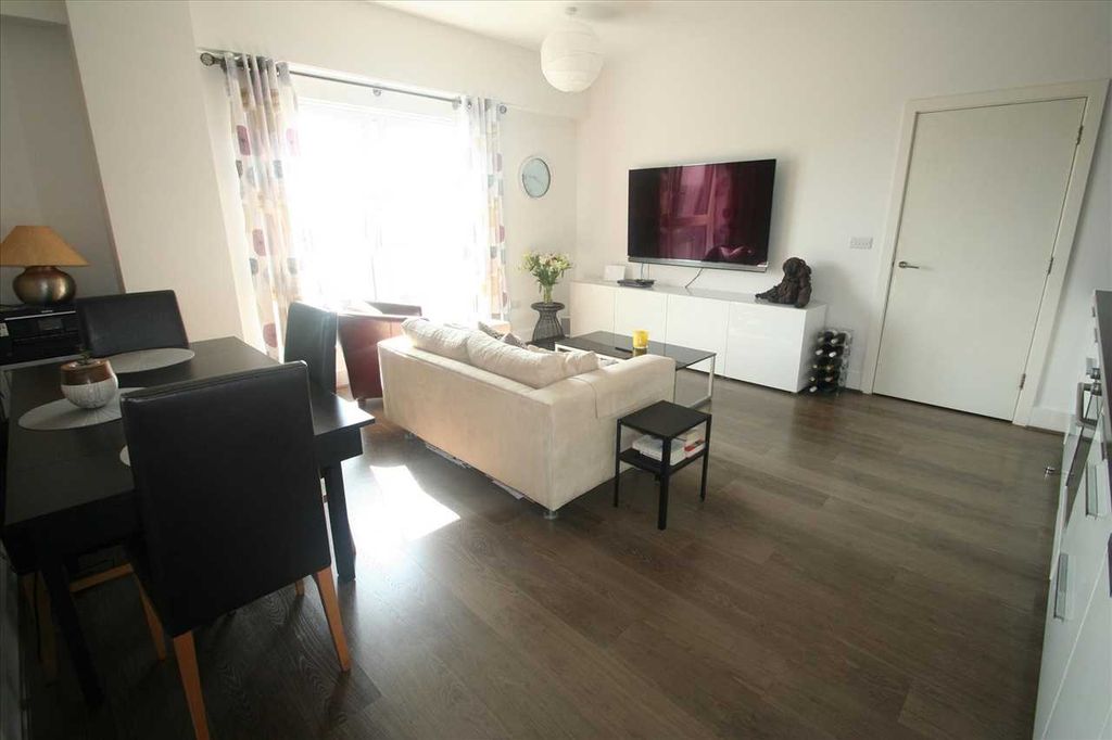 Property photo 3 of 7 Open Plan Living Area