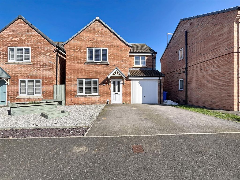 Property photo 1 of 26