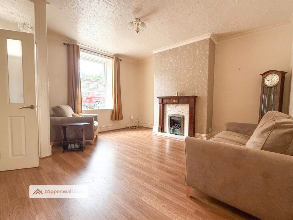 Property photo 2 of 24
