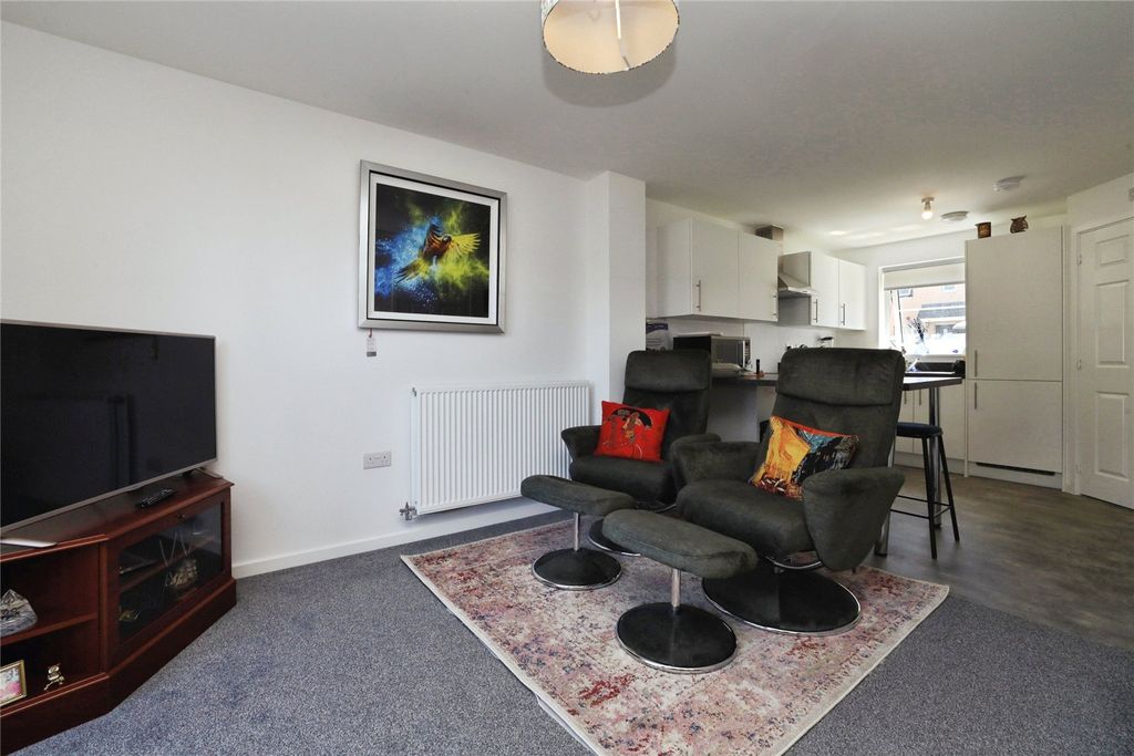 Property photo 3 of 12 Picture No. 06