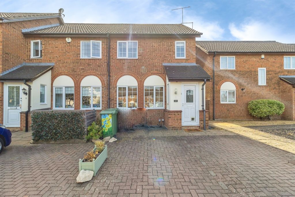 Property photo 1 of 20