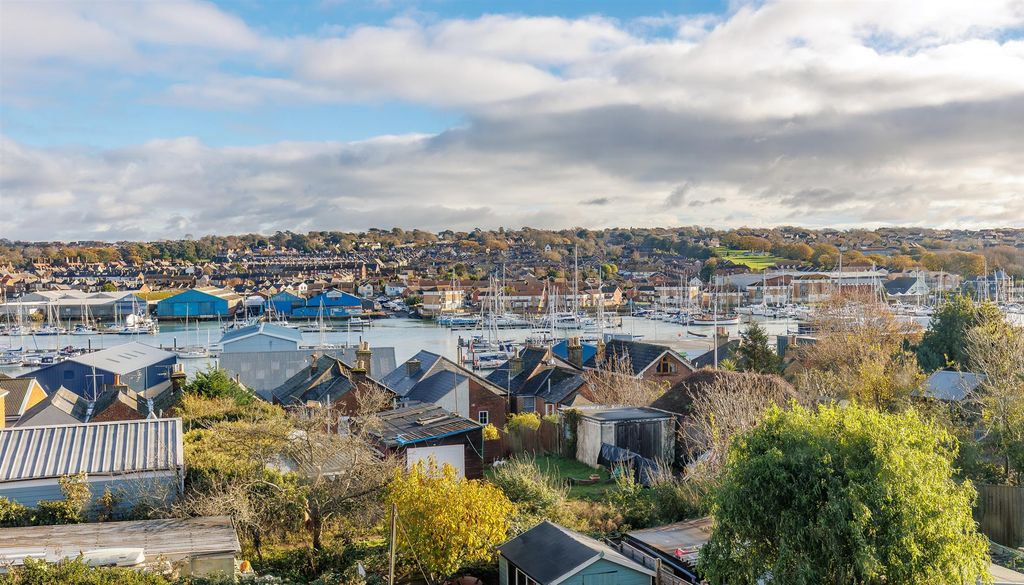 Property photo 1 of 23 19.Jpg