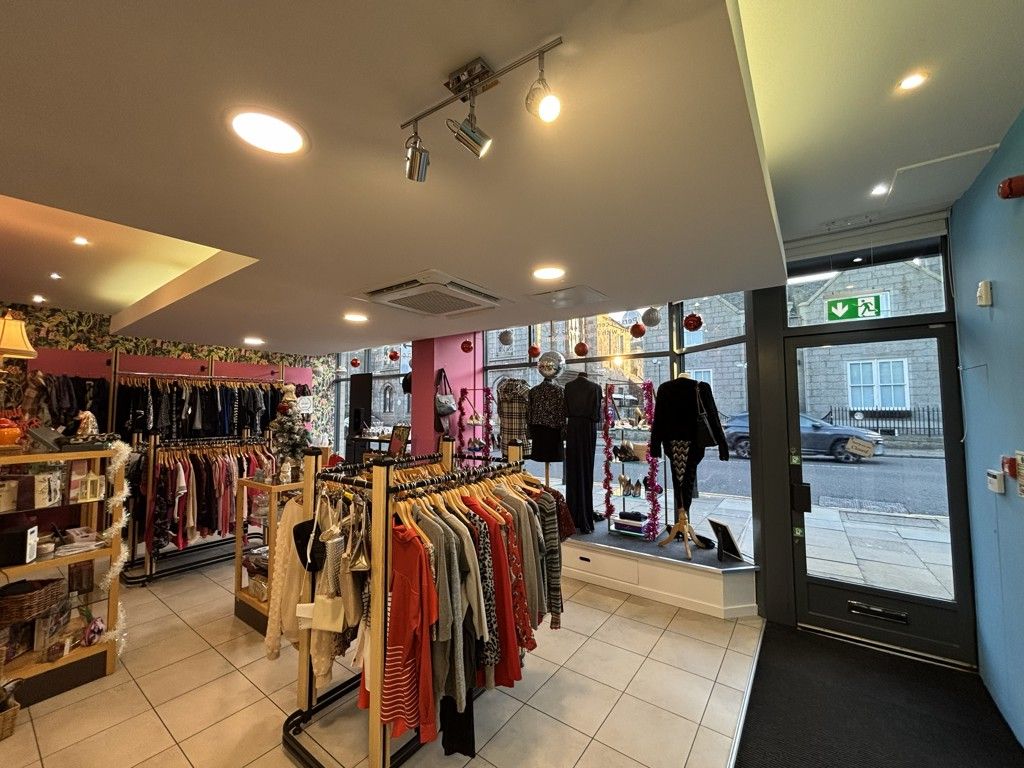 Property photo 3 of 4 Photo 7