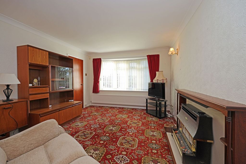 Property photo 2 of 16