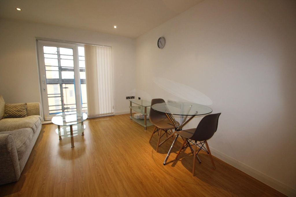 Property photo 2 of 8 Img_8139.Jpg