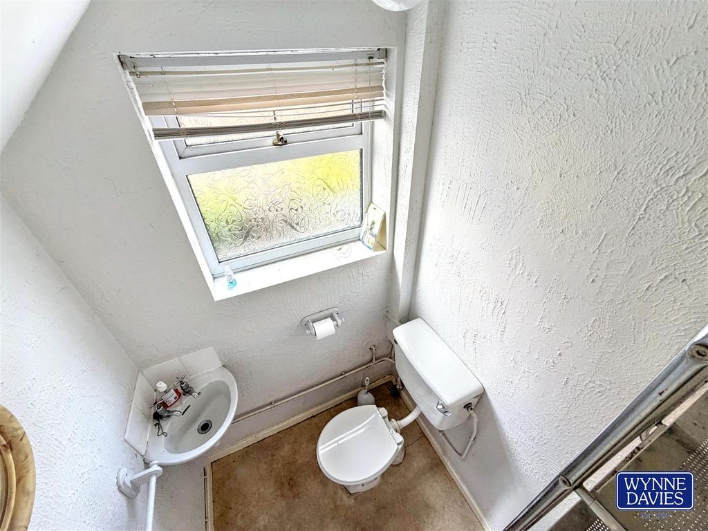 Property photo 2 of 12 Img_0480.Jpg
