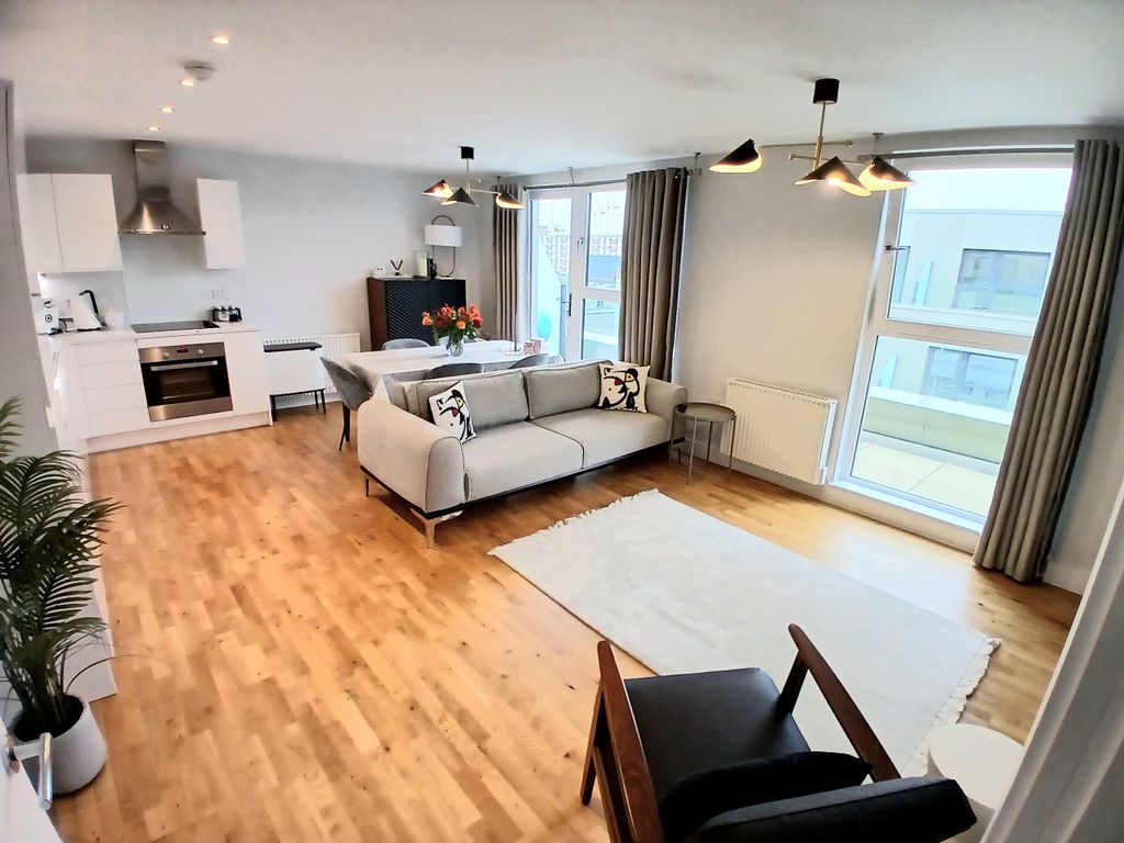 Property photo 1 of 21 Image