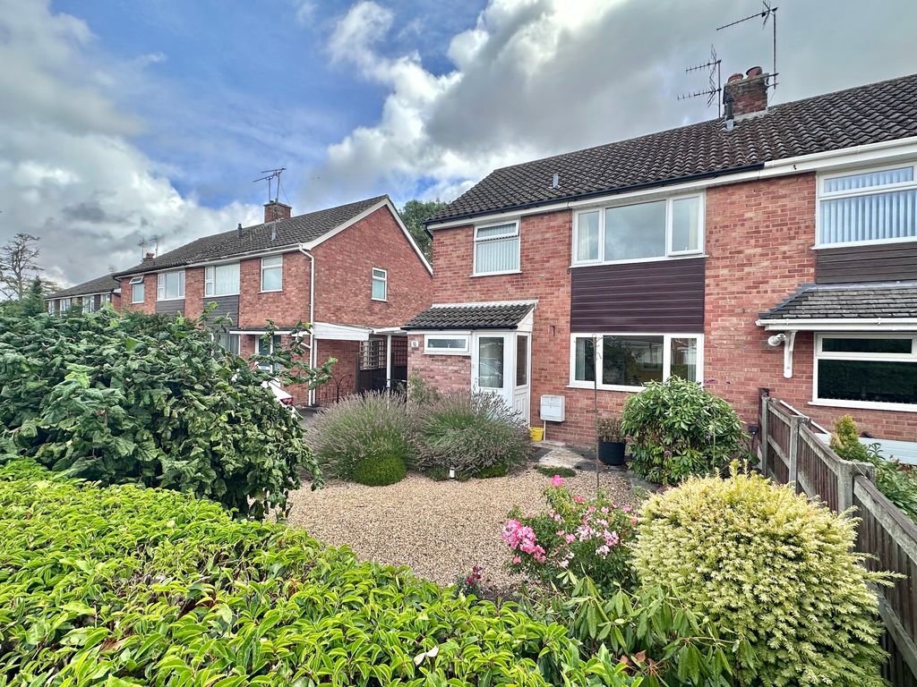 Property photo 1 of 37