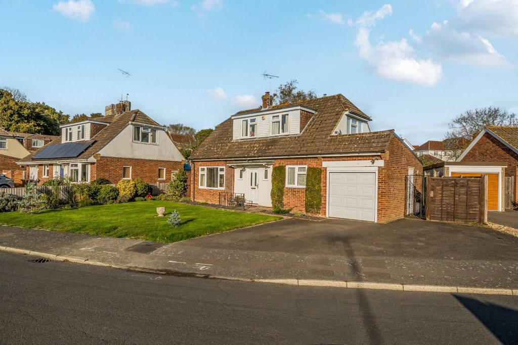 Property photo 1 of 21 1373233-2-6900E1300d05B.Jpg