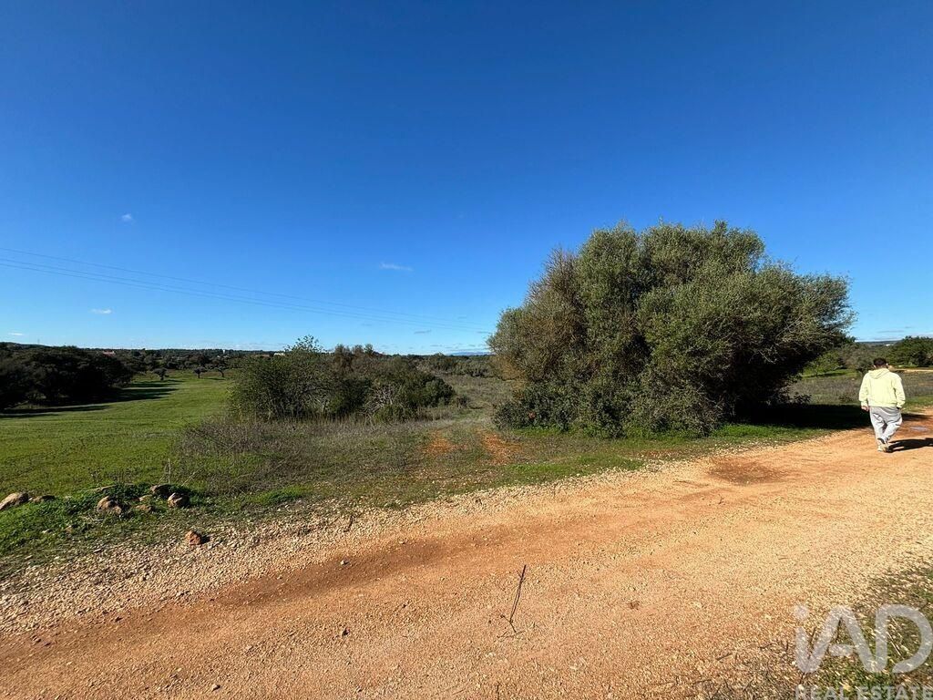 Property photo 1 of 3