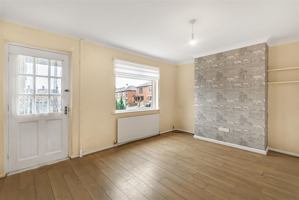 Property photo 2 of 19 Living Room