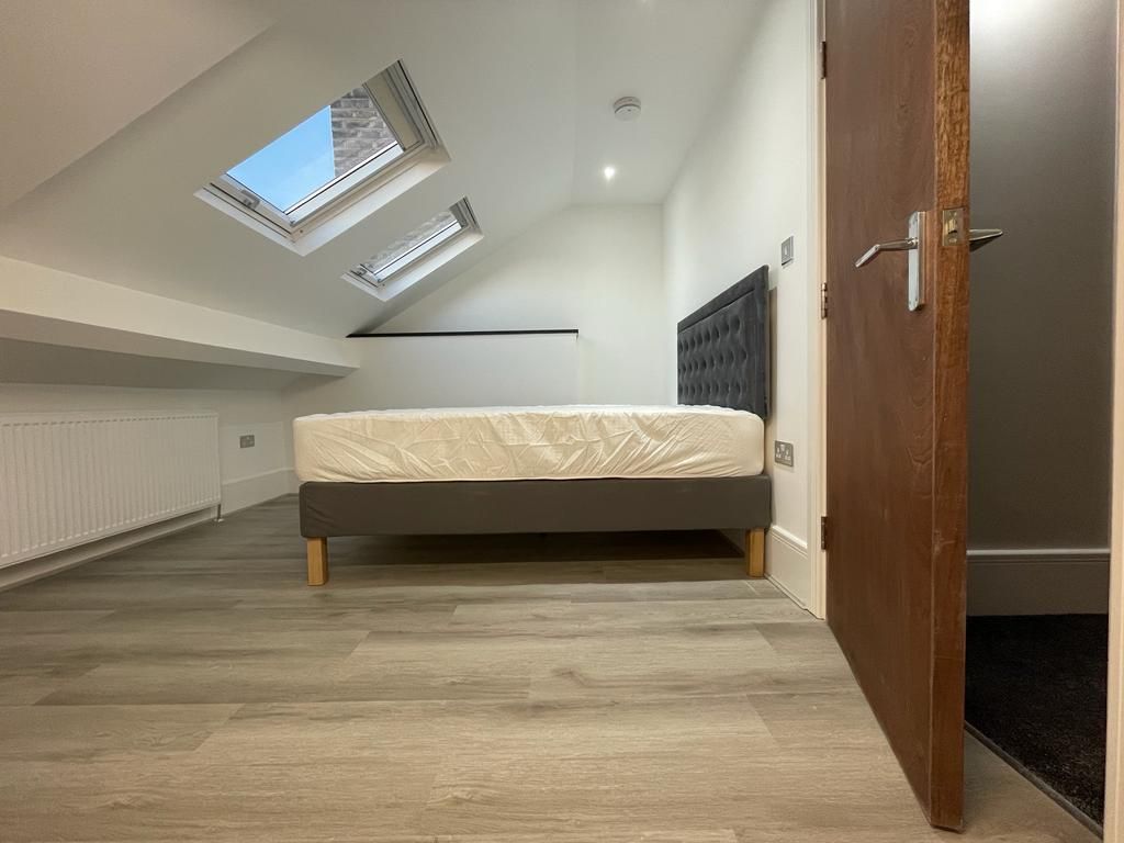 Property photo 1 of 25