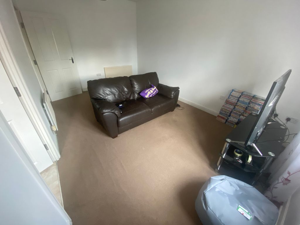 Property photo 3 of 4