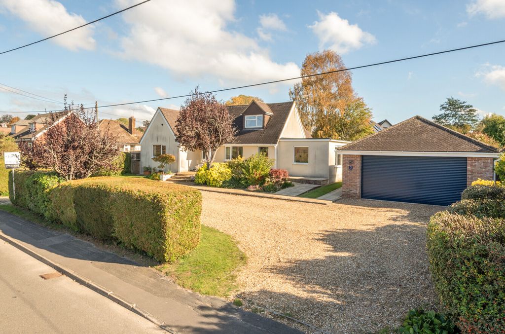 Property photo 1 of 21 1370387-1-68F0Eef...