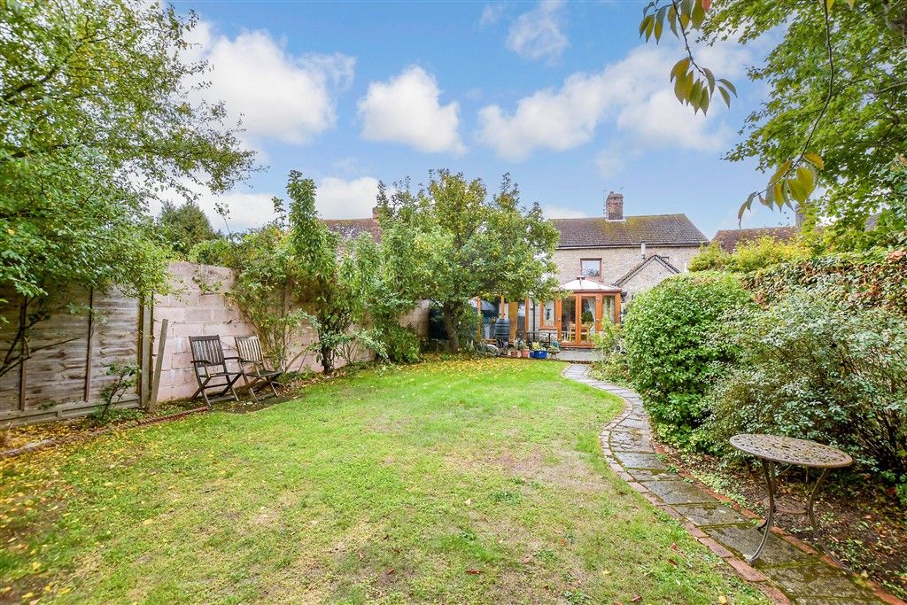 Property photo 2 of 12 Rear Garden