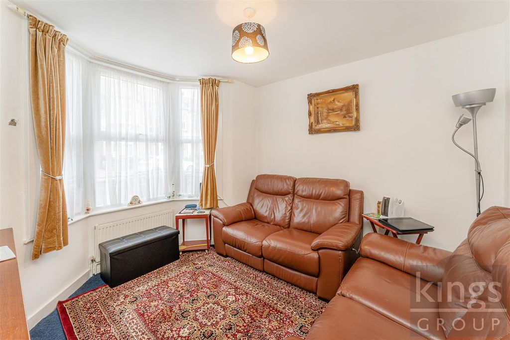 Property photo 2 of 17 10.Jpg