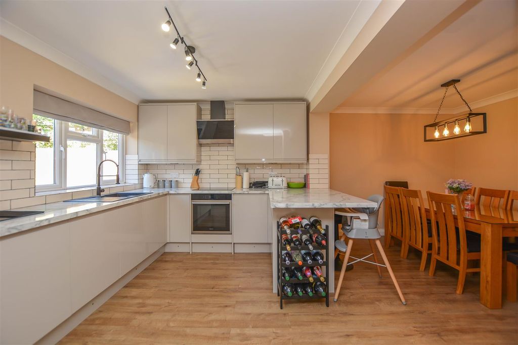 Property photo 3 of 16 Dsc_0795.Jpg