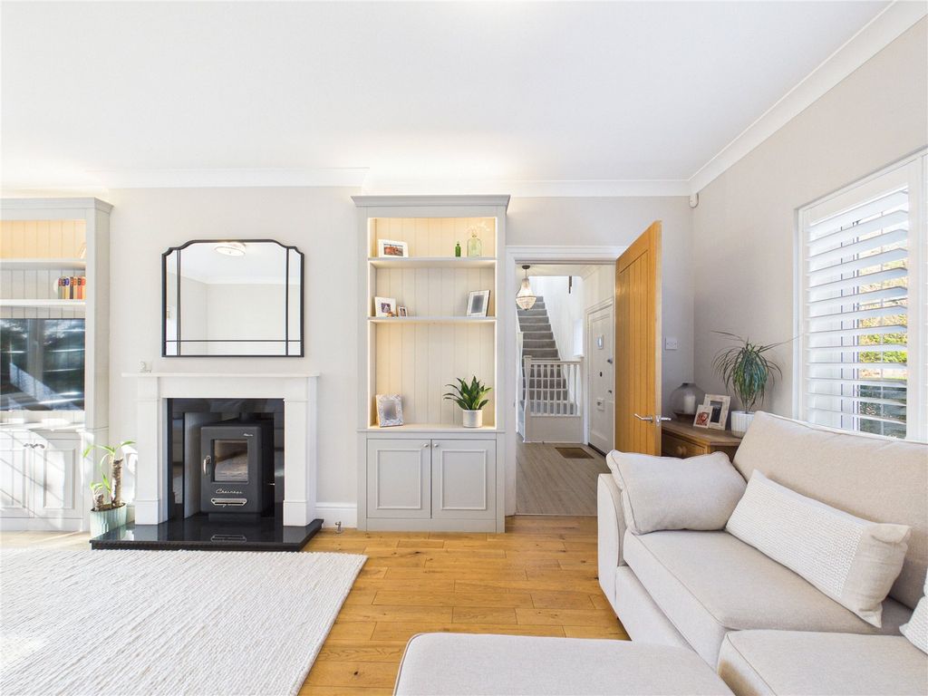 Property photo 3 of 26 Picture 3