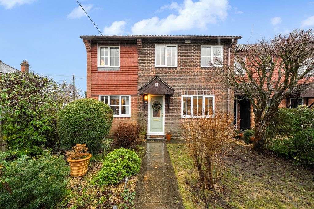 Property photo 2 of 24