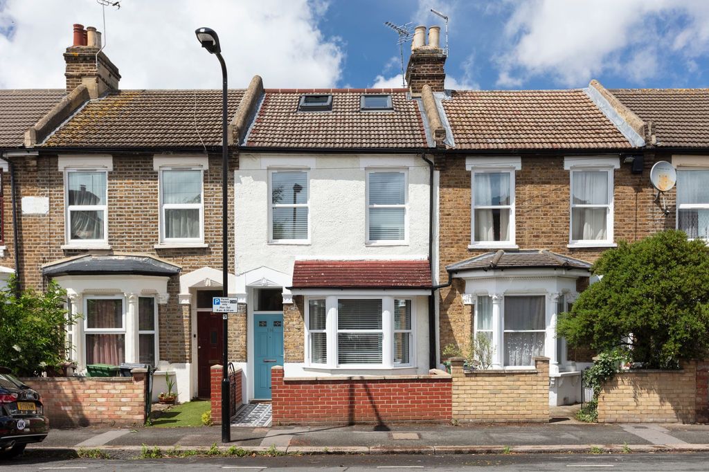 Property photo 1 of 56
