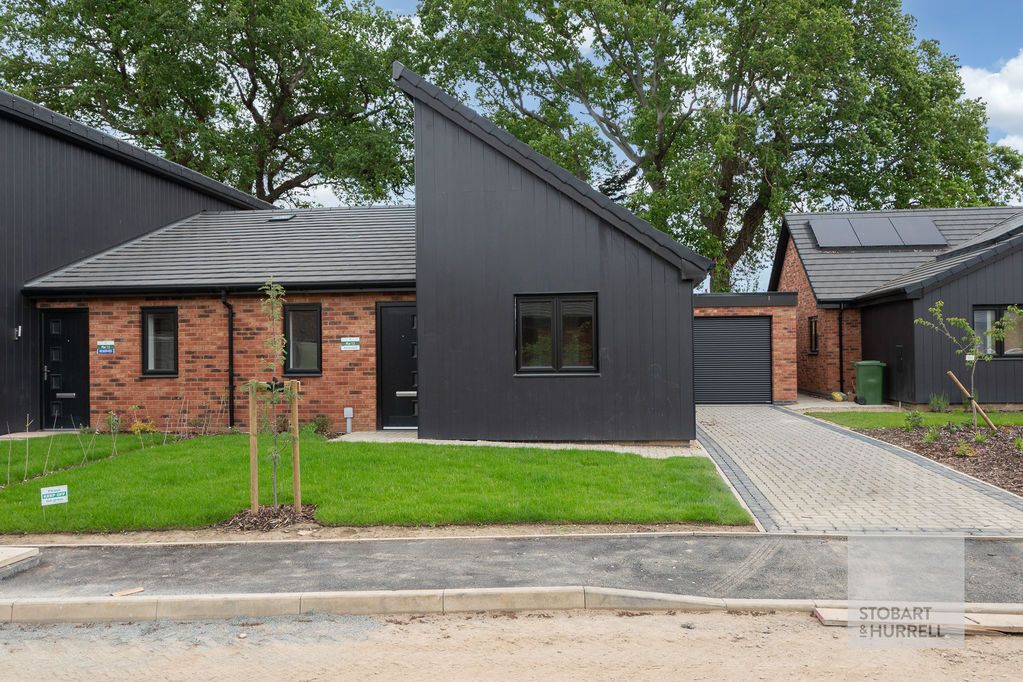 Property photo 1 of 13 Front