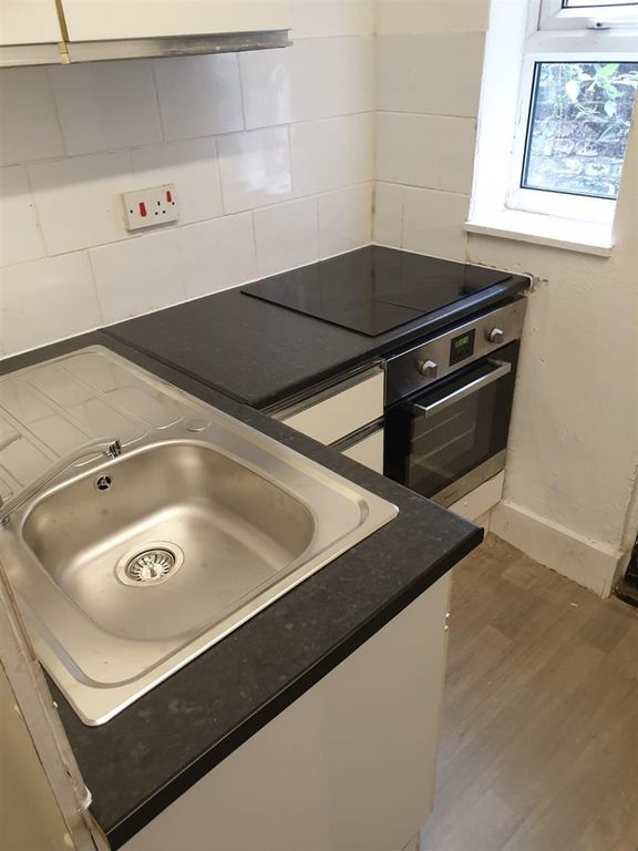 Property photo 2 of 10 HD1Kskhmnu273Onphd_O9A.Jpg