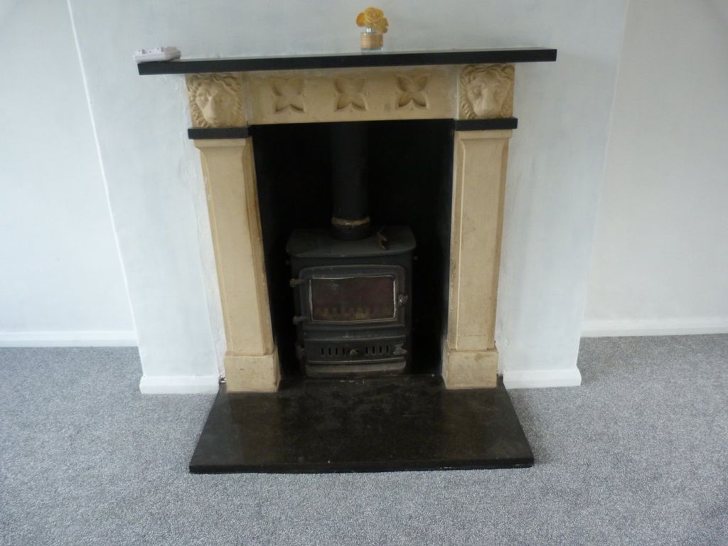 Property photo 3 of 11